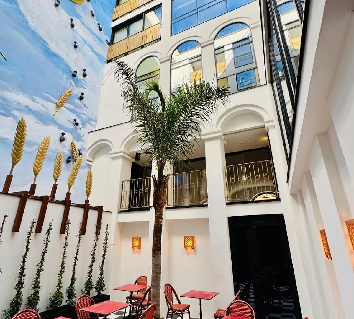Hotel Divino & Apartments Figueres