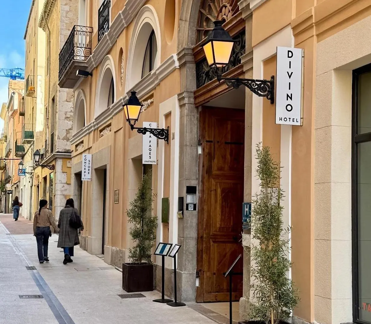 Hotel Divino & Apartments Figueras
