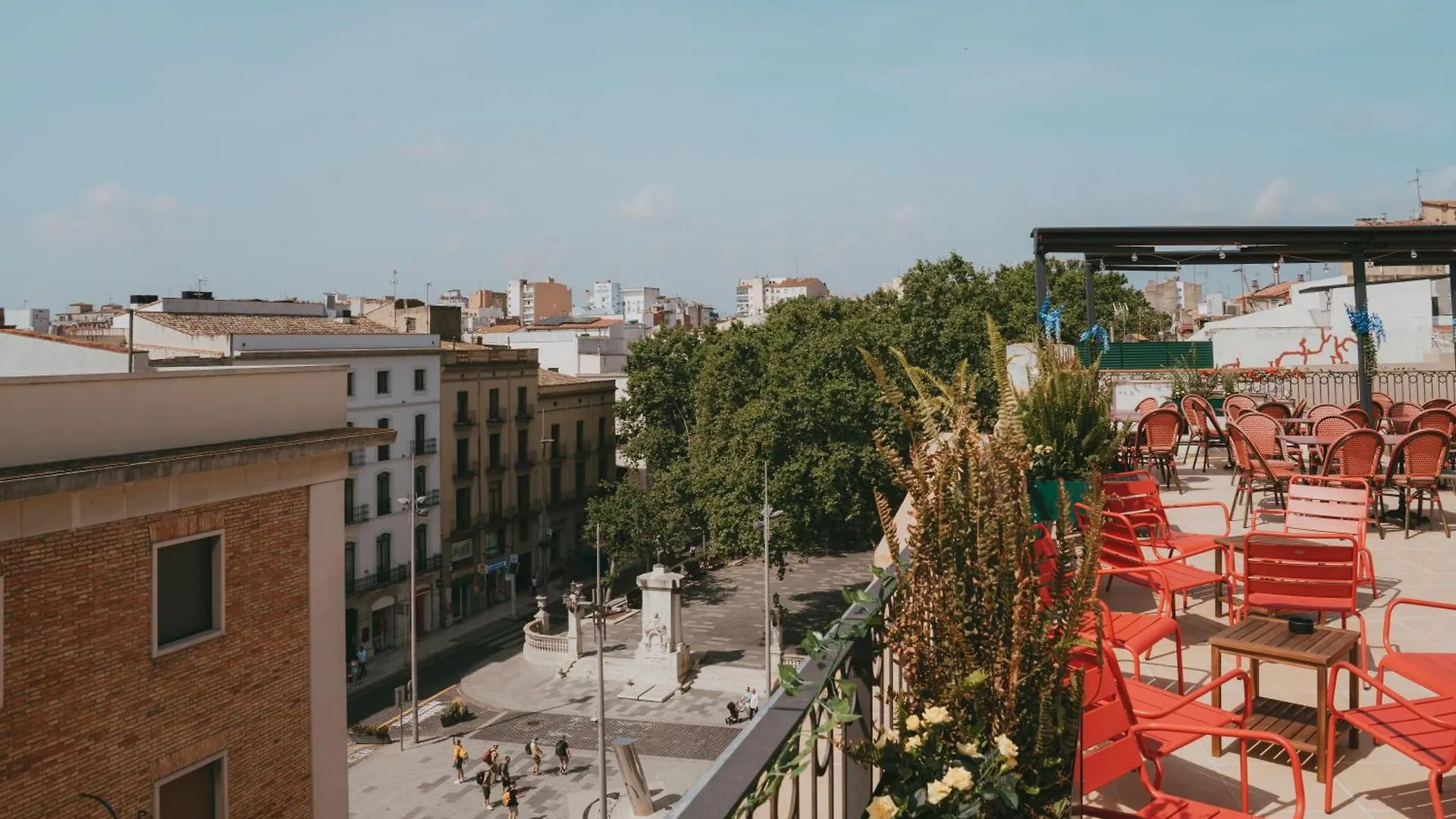 Hotel Divino & Aparthotel Figueras