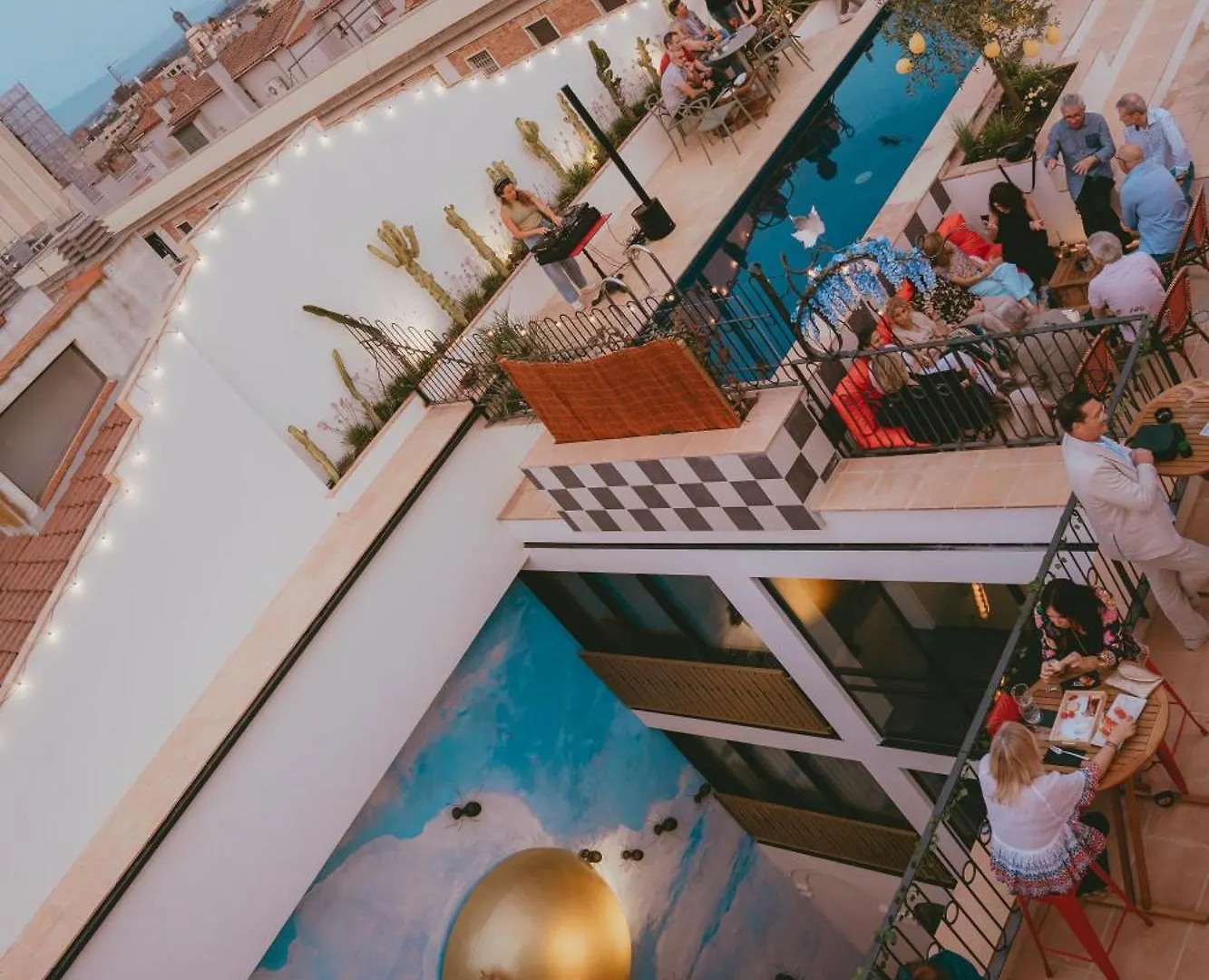 Hotel Divino & Aparthotel Figueras