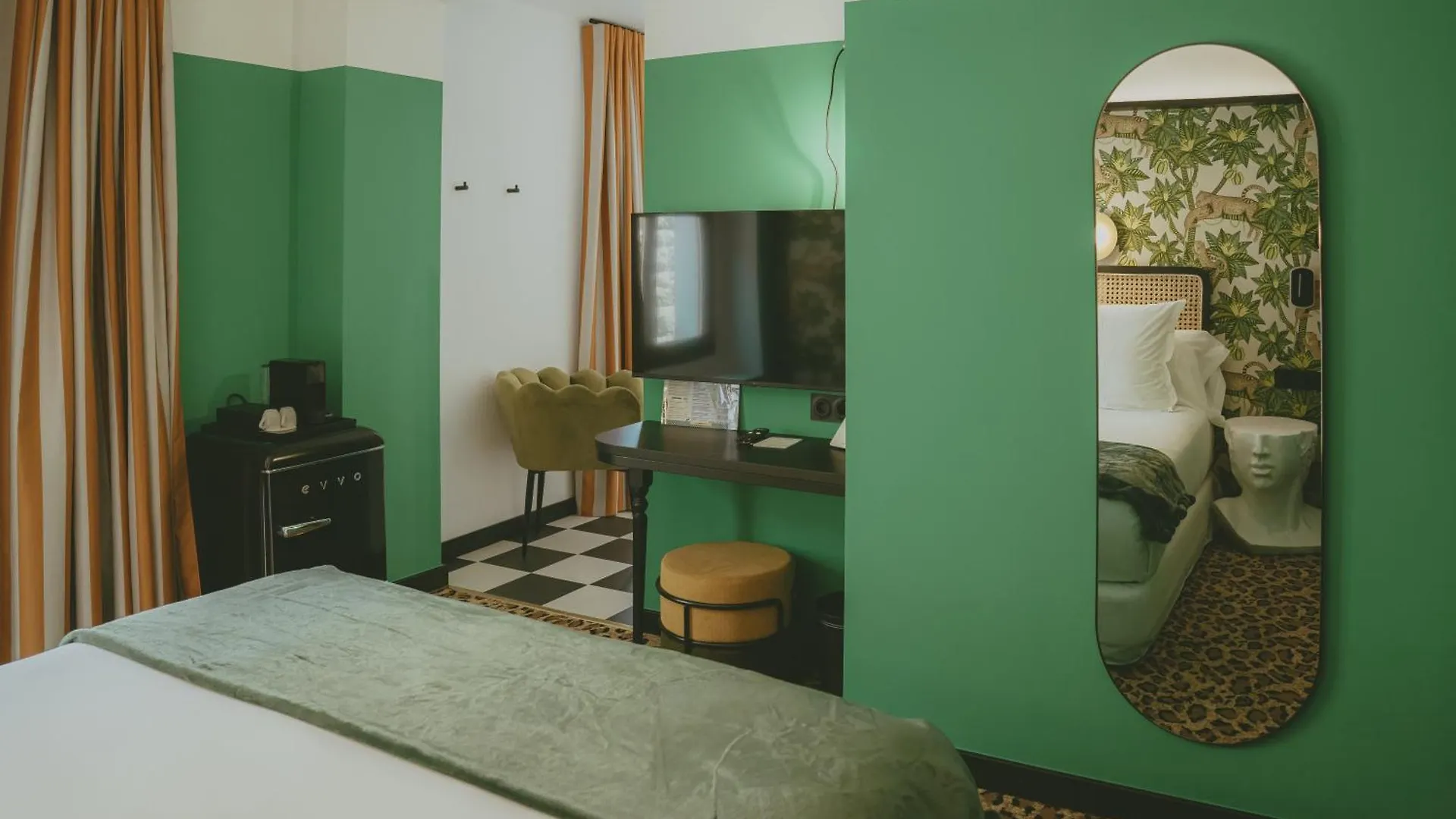 Hotel Divino & Aparthotel Figueras