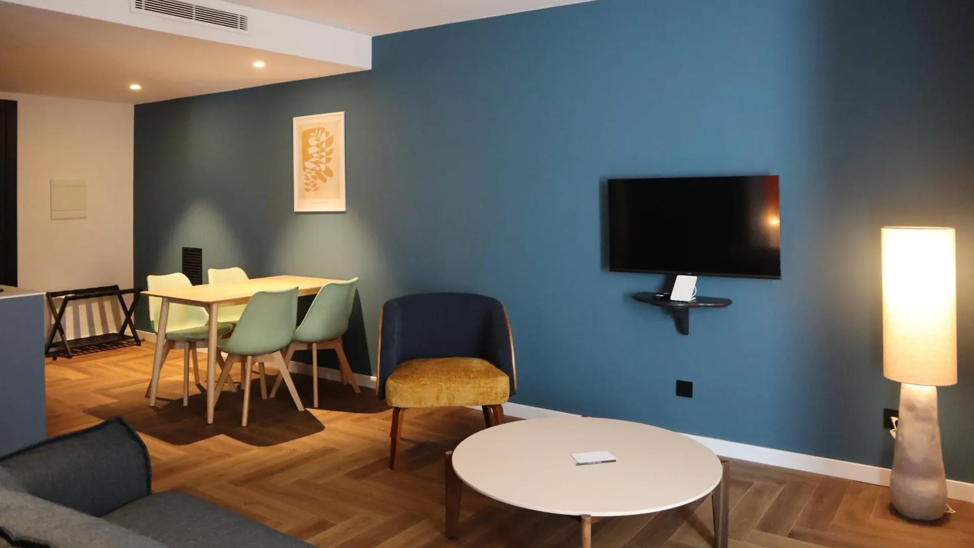 Hotel Divino & Aparthotel Figueras