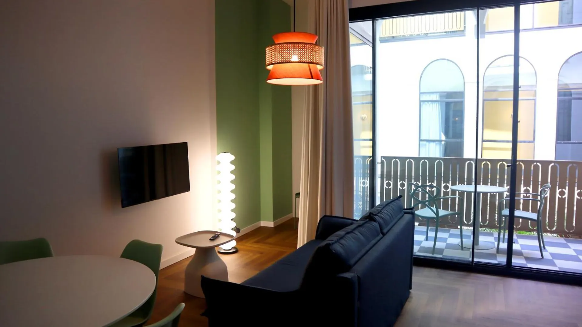 Hotel Divino & Aparthotel Figueras