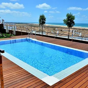 conilsol-hotel-y-aptos.es-andalucia.com/