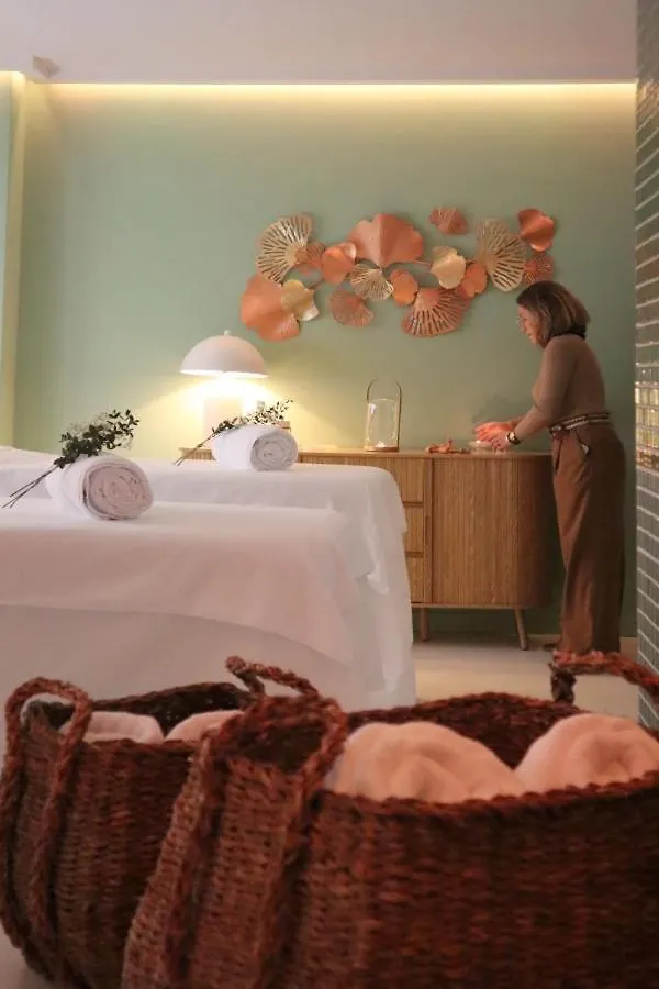 Hotel Divino & Apartments Figueres   Figueres (Girona)