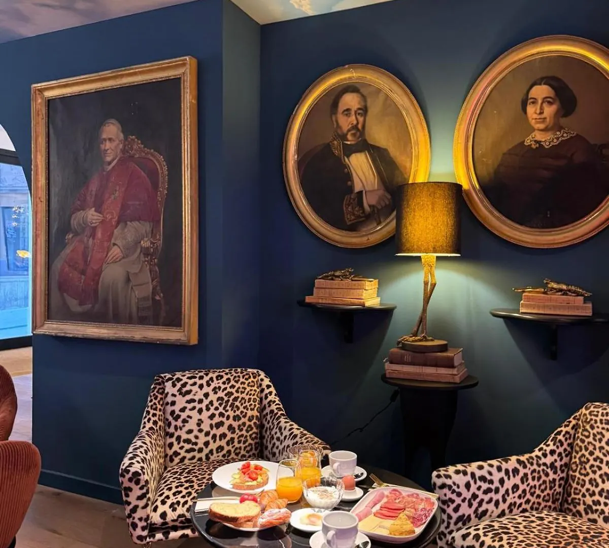 Hotel Divino & Apartments Figueres